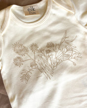 Load image into Gallery viewer, organic cotton baby onesie newborn present elk draws clothing wildflower design